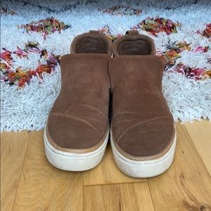 Toms Brown Suede Sneakers, W size 8